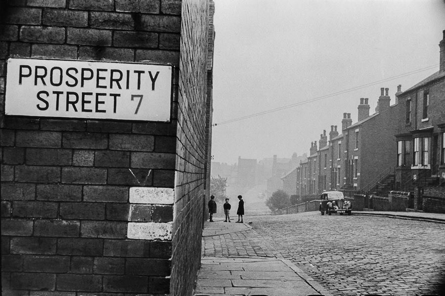 Marc Riboud #photography Leeds, 1954