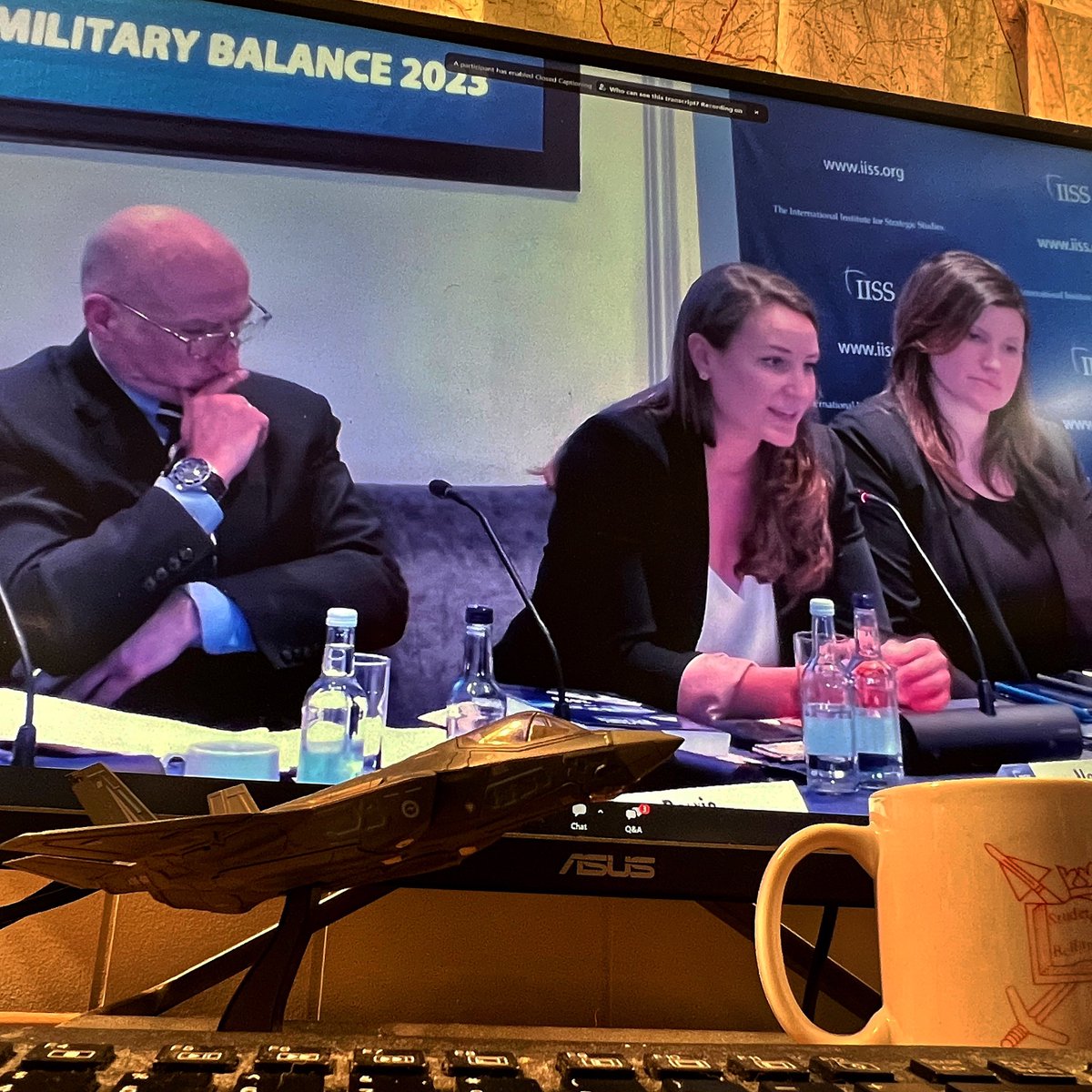 Early morning at the @IISS_org #MilitaryBalance book launch!