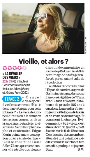 NovaProdTv's tweet photo. Un film "sensible, pudique, beau" d'après Le Parisien, "excellent" d'après Le Figaro, "dynamique et rafraîchissant" pour l'Huma ! 
Bref, la presse aime "La révolte des vieux" de @LaureAdler et @jim_jmage et c'est à ne pas manquer ce soir à 20H55 sur @infrarougeF2 merci @JMareuil https://t.co/VMAASG10zC