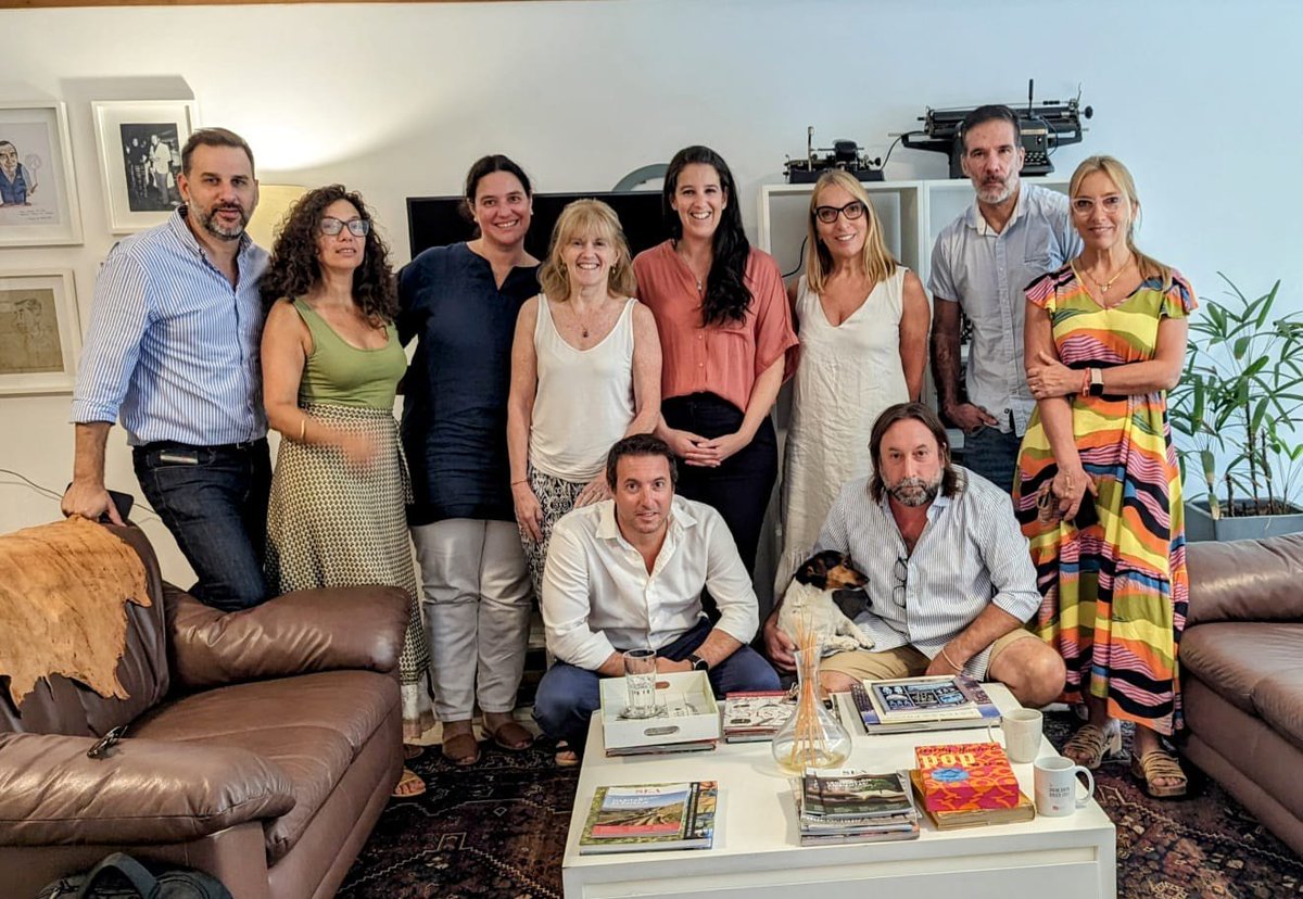 DERES_uy's tweet photo. 📌 Continuamos con los talleres de nivelación para empresas socias, en el día de ayer visitamos la oficina de @CikatoIP para abordar temas relacionados a #Sostenibilidad #ODS junto a su equipo directivo.

¡Gracias por el compromiso y entusiasmo que le pusieron al espacio! https://t.co/5cgLWdI8PX
