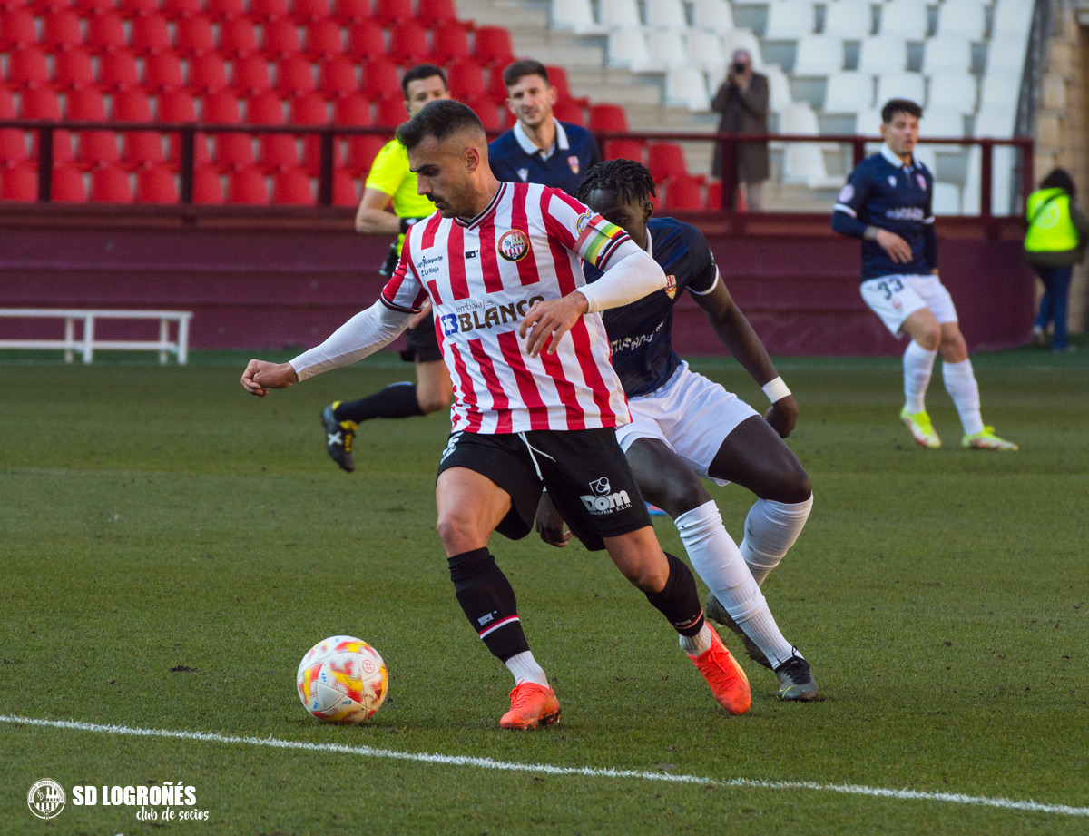 desmarkat's tweet photo. SD LOGROÑÉS - UD LOGROÑÉS 

#1aRFEF #PrimeraFederación #SDLogrones https://t.co/UalqrAEXDV