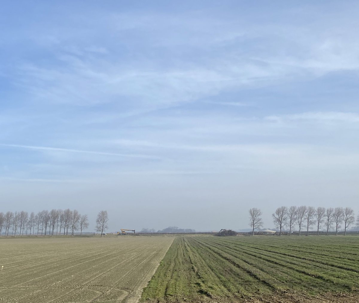 “We gaan op z’n vroegst eind 2023 kappen, nadat we de omgeving uitvoerig hebben geïnformeerd”

En toen kwam deze dikke middelvinger. Stiekem tóch nu al beginnen. Surprise!

Ik heb aan alle touwtjes getrokken die ik ken om dit per direct stil te leggen. Wordt vervolgd…