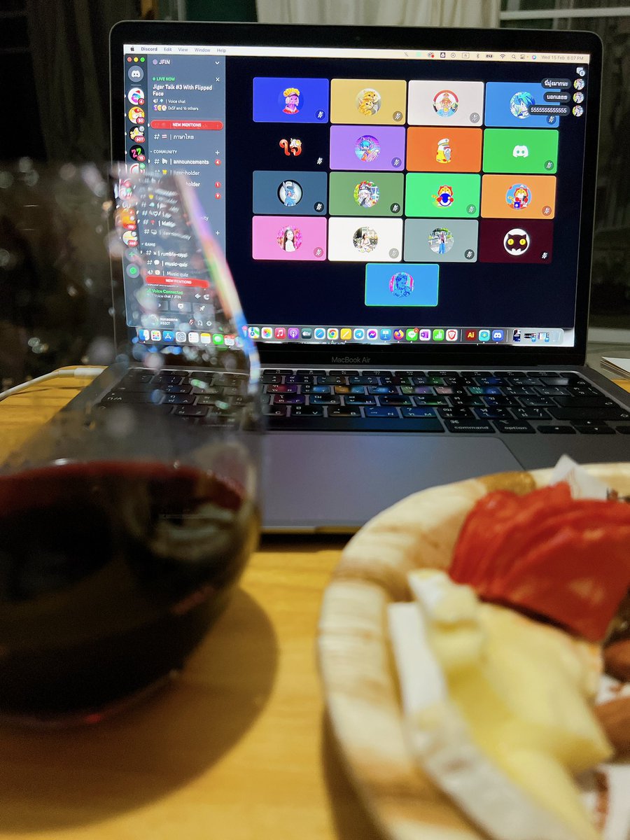 SunaOnne's tweet image. เริ่มแล้ว ! กับ Jiger Talk#3 พบกับ Taitern Flipped Face
พูดคุยเกี่ยวกับ Collections &amp;amp; Exhibition
ที่จะจัดขึ้นในวันที่ 18 - 24 กุมภาพันธ์ 2566
The Moon : Crypto &amp;amp; NFT Cafe ซีคอน ศรีนครินทร์ ชั้น 2 โซน Munx2
ร่วมกิจกรรมได้ที่ :  bit.ly/3I2JcDr
#JFIN #JFINchain