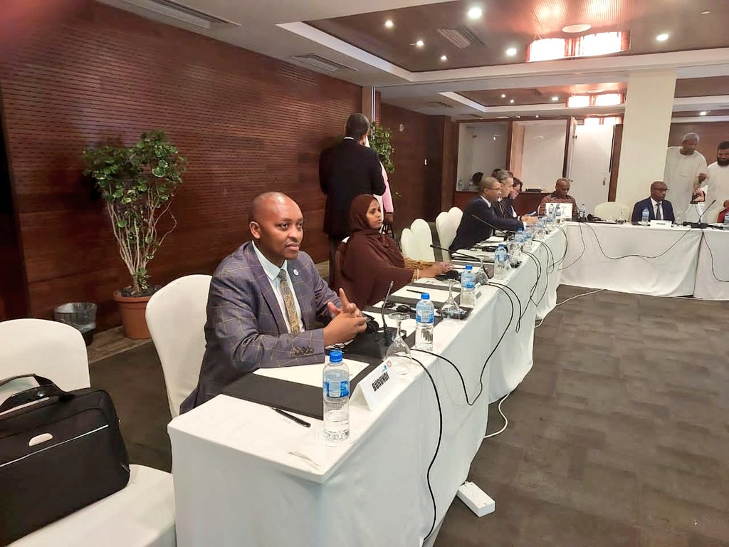 ADB_Burundi's tweet image. Le Directeur Général de l&apos;@ADB_Burundi, M. @DNgendakumana participe au séminaire d&apos;échanges d&apos;expérience des Dirigeants des APIs des Pays Membres de la Zone de Libre Échange @COMESARIA, du 15 au 16/2023 au #Seychelles.