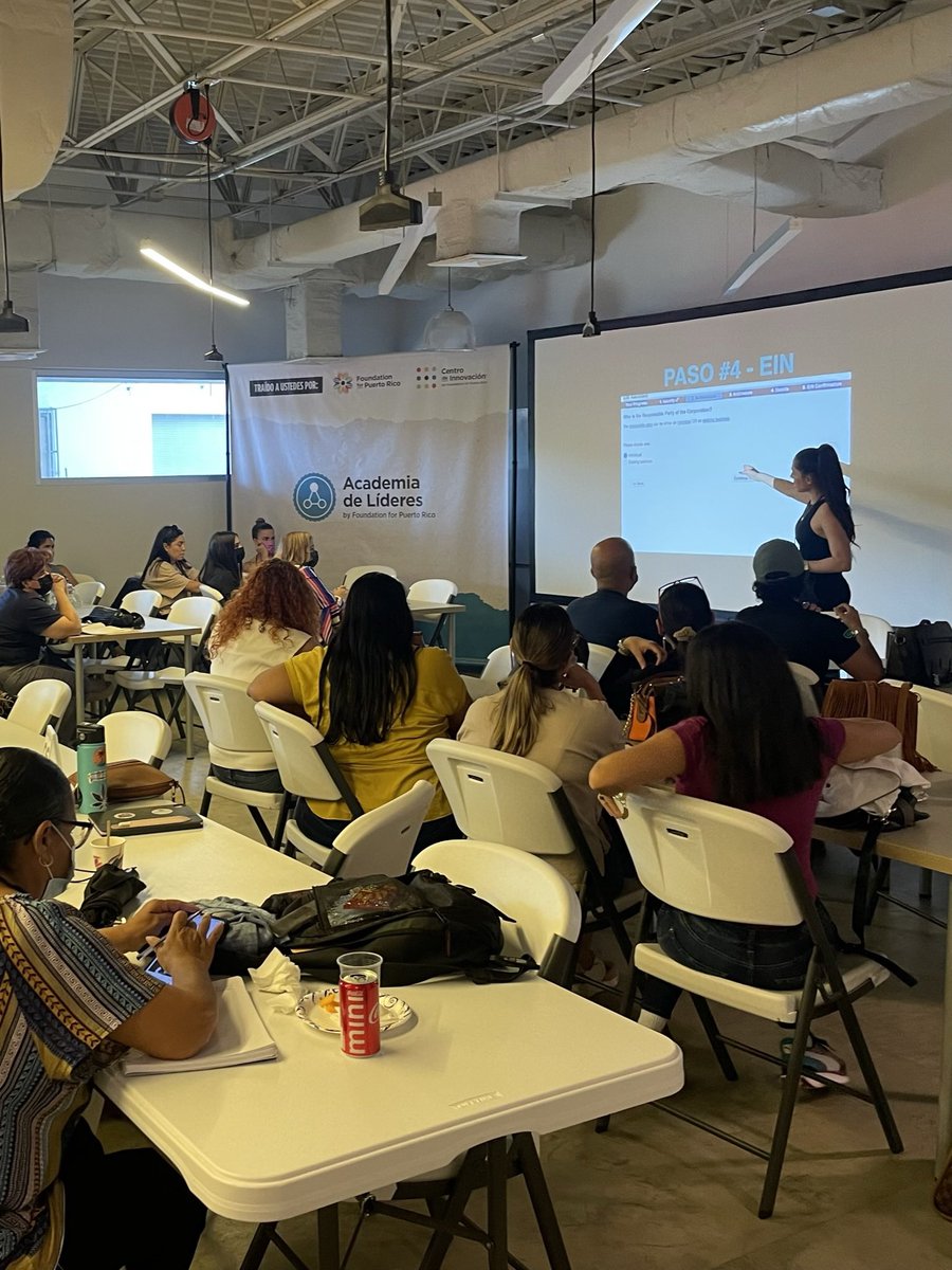 AlexandraLugaro's tweet image. El viernes, 17 de febrero, será mi último día de trabajo en Foundation for PR.
 
Agradecida con el equipo, satisfecha con lo alcanzado y sumamente entusiasmada con poder dedicar mi tiempo y esfuerzos a nuevos proyectos que me apasionan y que ciertamente, no pueden esperar más. 🔥