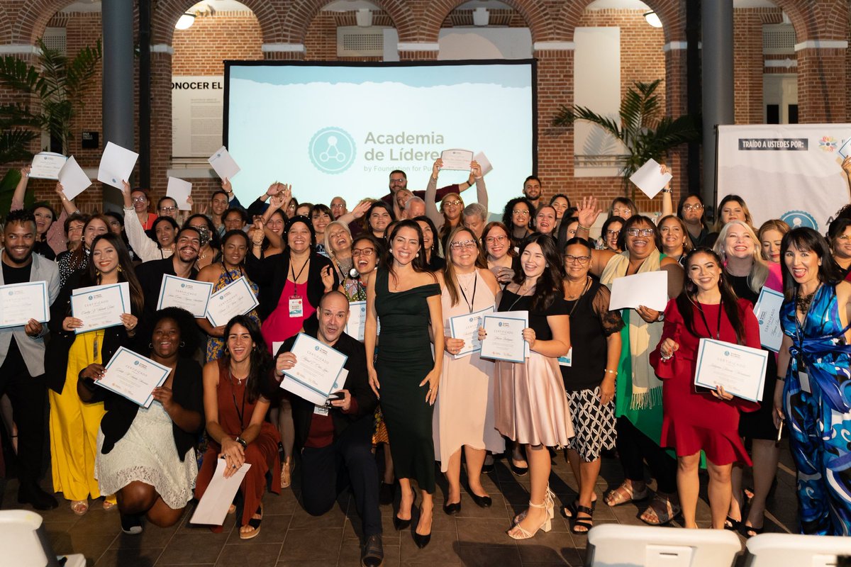 AlexandraLugaro's tweet image. El viernes, 17 de febrero, será mi último día de trabajo en Foundation for PR.
 
Agradecida con el equipo, satisfecha con lo alcanzado y sumamente entusiasmada con poder dedicar mi tiempo y esfuerzos a nuevos proyectos que me apasionan y que ciertamente, no pueden esperar más. 🔥