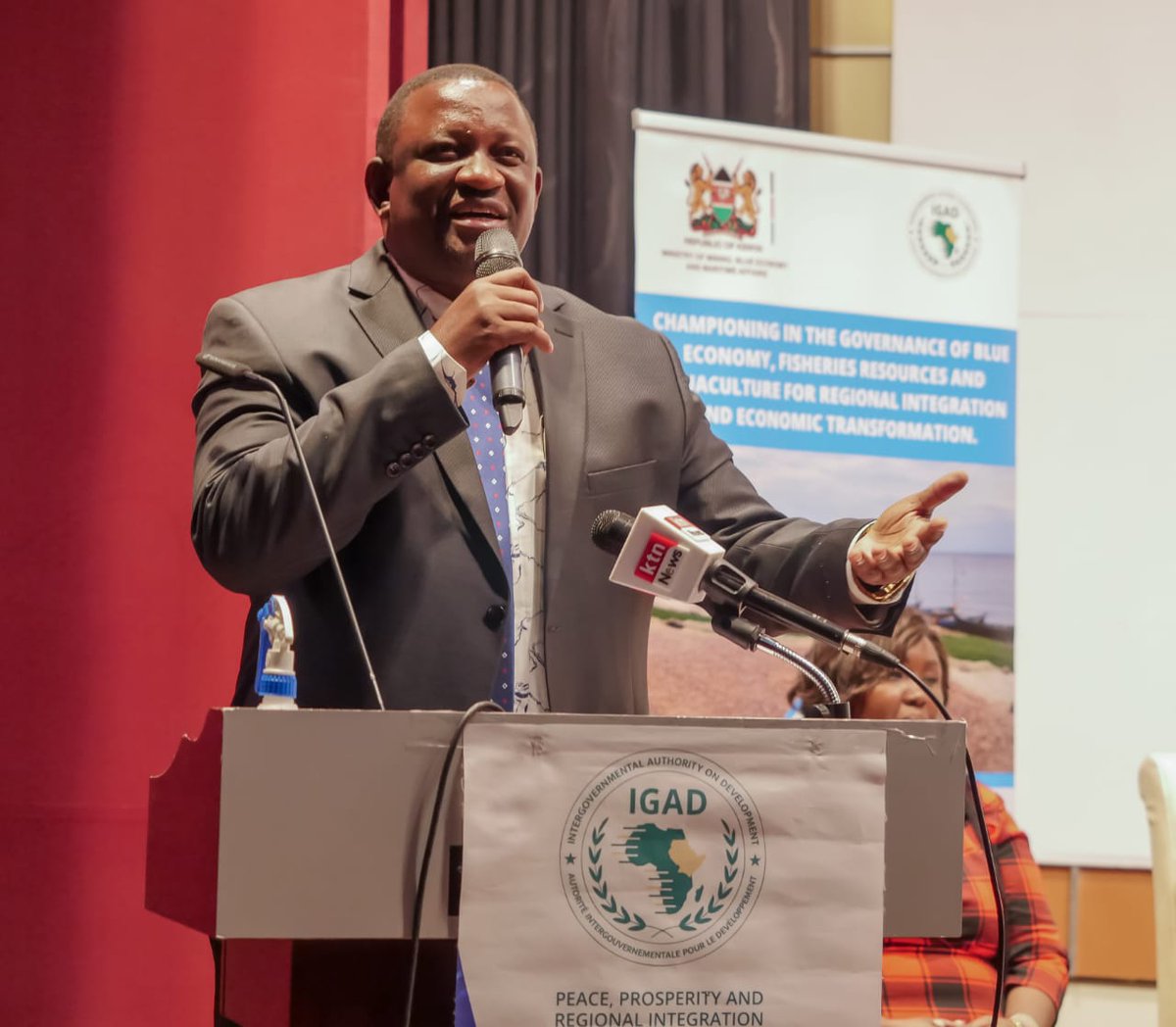Today the Cabinet Secretary, Hon. Salim Mvurya, EGH, officiated at The National Validation of the Draft National Blue Economy Strategy held at  Lake Naivasha Resort, Naivasha. He was accompanied by the Principal Secretary, Madam Betsy Muthoni Njagi.