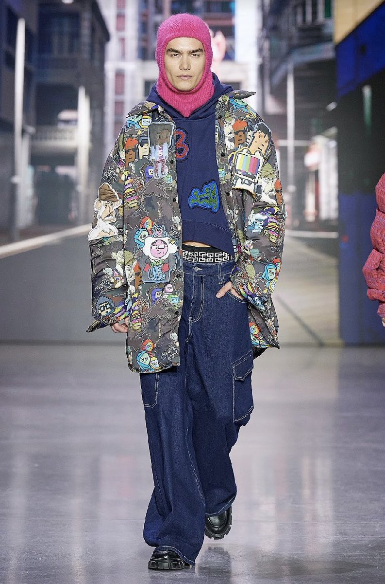 ysiu's tweet photo. A great honor to have my @BoredApeYC #9730 @coolcats #7753 &amp; @MocaverseNFT get featured at the stylish runways of #NewYork  #NYFW by @VivienneTam weaving into the #Metaverse #Web3 #NFT with a #hongkong touch also featuring @doodles @cryptopunks @MeebitsNFTs and more #NFT https://t.co/CQ9LhJArV0