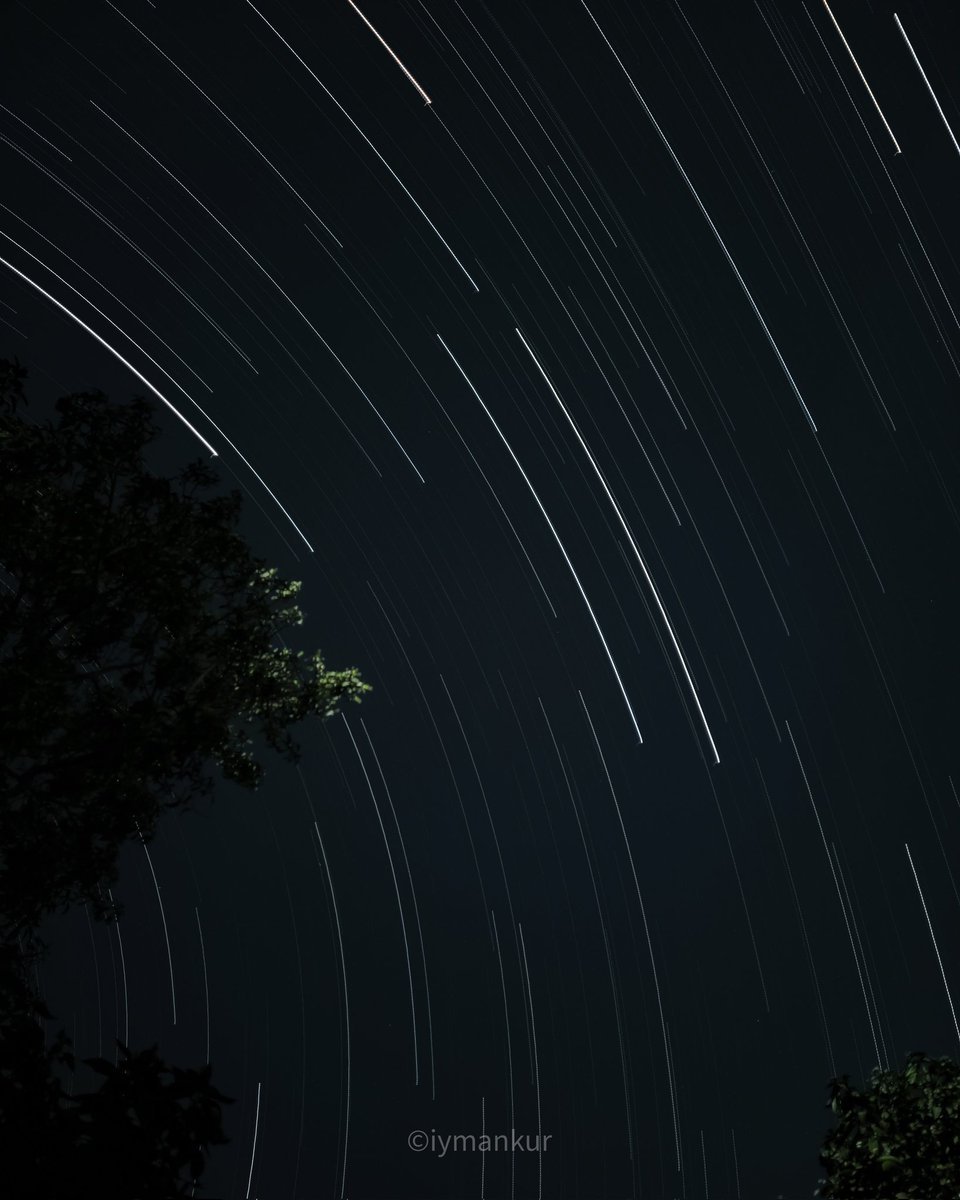 Cuddle, stargaze, and chill-my kind of valentine week.
Shot #withGalaxy #GalaxyS20FE #MakeNightsEpic #Nightography #BreakTheRulesofLight #Startrail #mobilephotography #ShotOnSnapdragon @SamsungIndia @SamsungMobileSA @Snapdragon_IN @NASA @NASAEarth @NASAArtemis @nasahqphoto