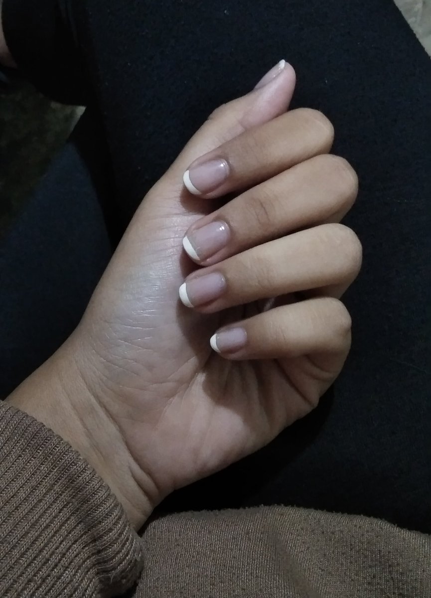 _aya_des's tweet photo. @ohmybeautybank Hasil gabut malem2 https://t.co/YkHzrdTK6V