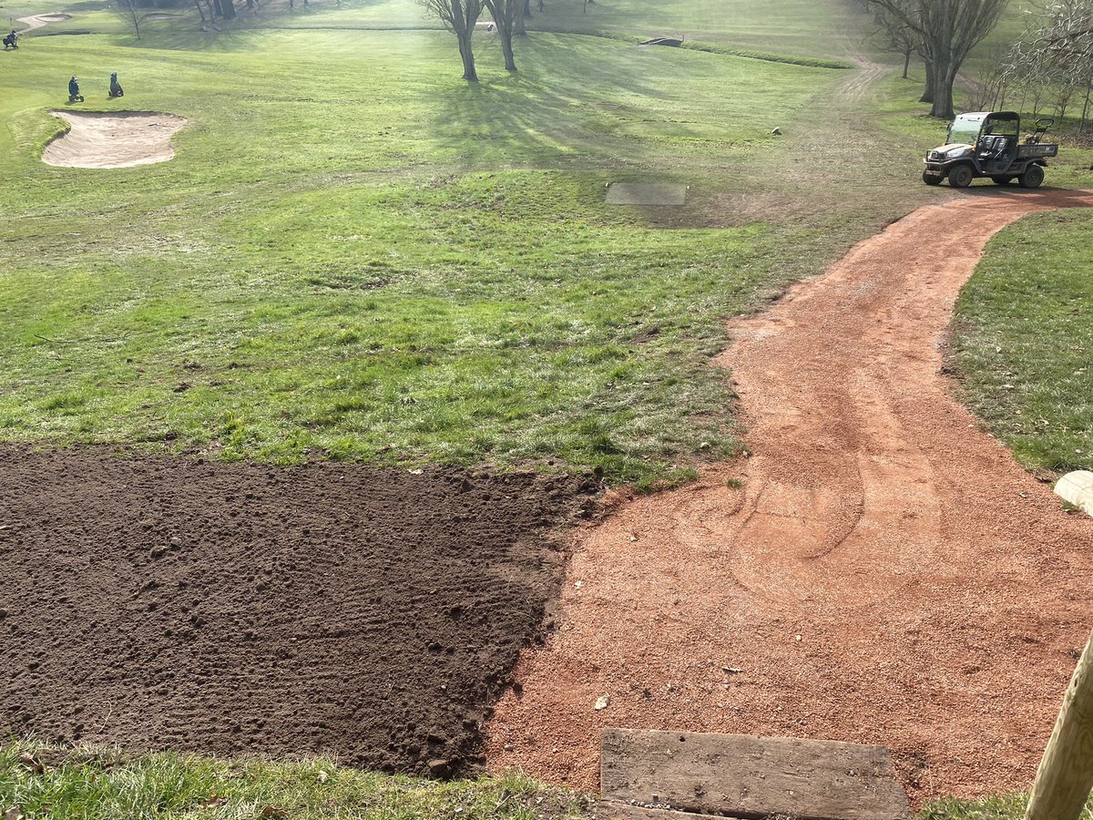 MarkSim93794378's tweet image. Surprising frost this morning so cracked on with project work, 3rd path gravelled and consolidated plus recycled soil imported, raked and consolidated where previous winter tee was located

#winterprojects #greenkeeping @MonmouthshireGC