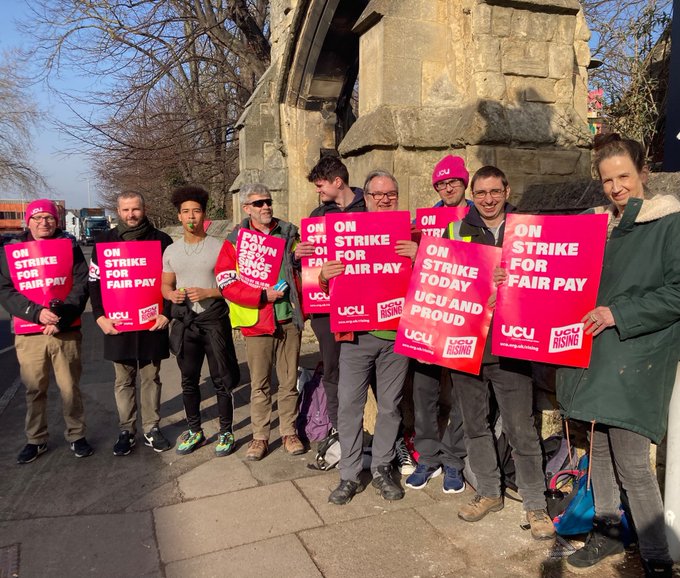 UCU members (and students) on the picket line today 😎