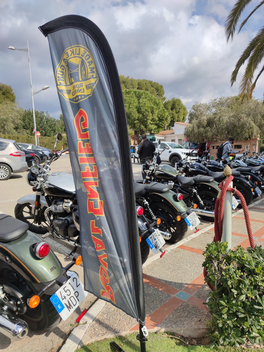 mundomotero's tweet photo. Hoy estamos en la presentación de la nueva Royal Enfield #SuperMeteor650.
Pronto os contamos todas las características y detalles de la nueva custom Cruiser de la marca india.
#MundoMotero
#SomosMoteros
#Gasalaburra https://t.co/kVg1lDPilZ