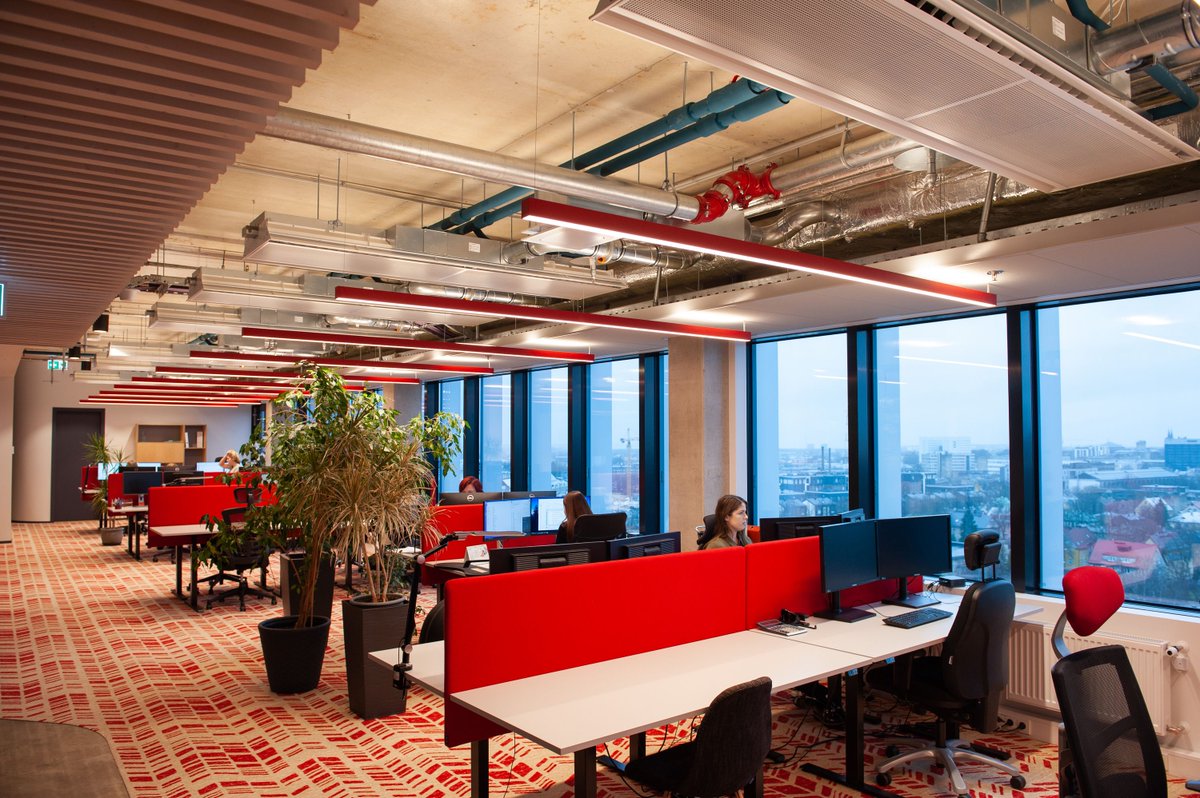 HALLALighting's tweet photo. Look how our #Lina45-S luminaires in the red colour in the combination with other elements was able to dominate and highlight the entire office of #GrowFinance.

#Lina45-S luminaires
https://t.co/UDTxzMSxdJ

The luminaires were supplied in a cooperation with Moodne Valgustus. https://t.co/10Az1Yrd9k