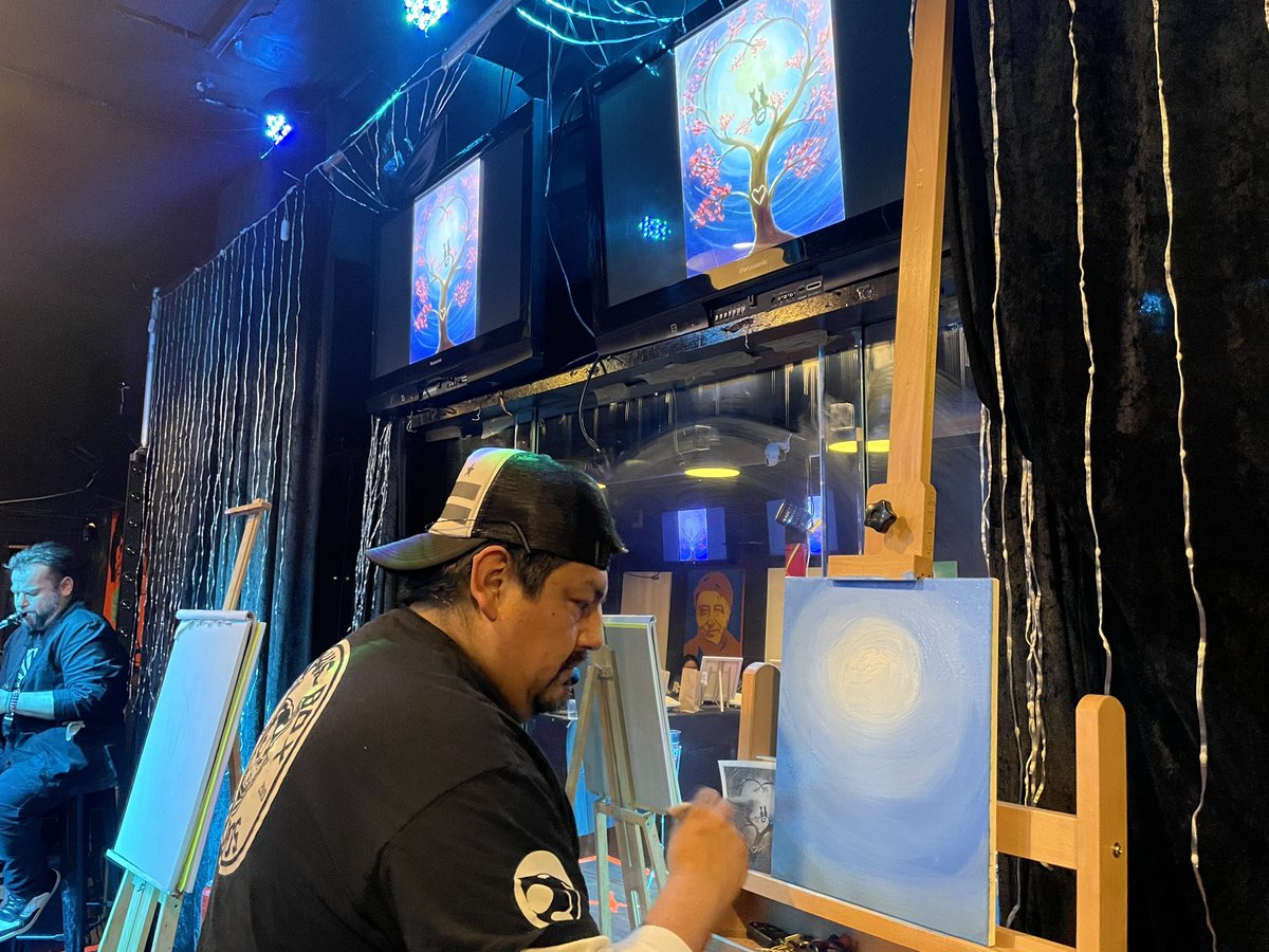 SimpleBandG's tweet photo. Thank you familia for spending your Valentine’s Day with us! #SimpleHomeOfTheArts #BrightwoodStrong #culinaryarts #sip&pain #washingtondc #simplebar #brightwood #uptowndc #uptownmainstreet #pertworth #TacoTuesday https://t.co/DhUzdoQhnQ