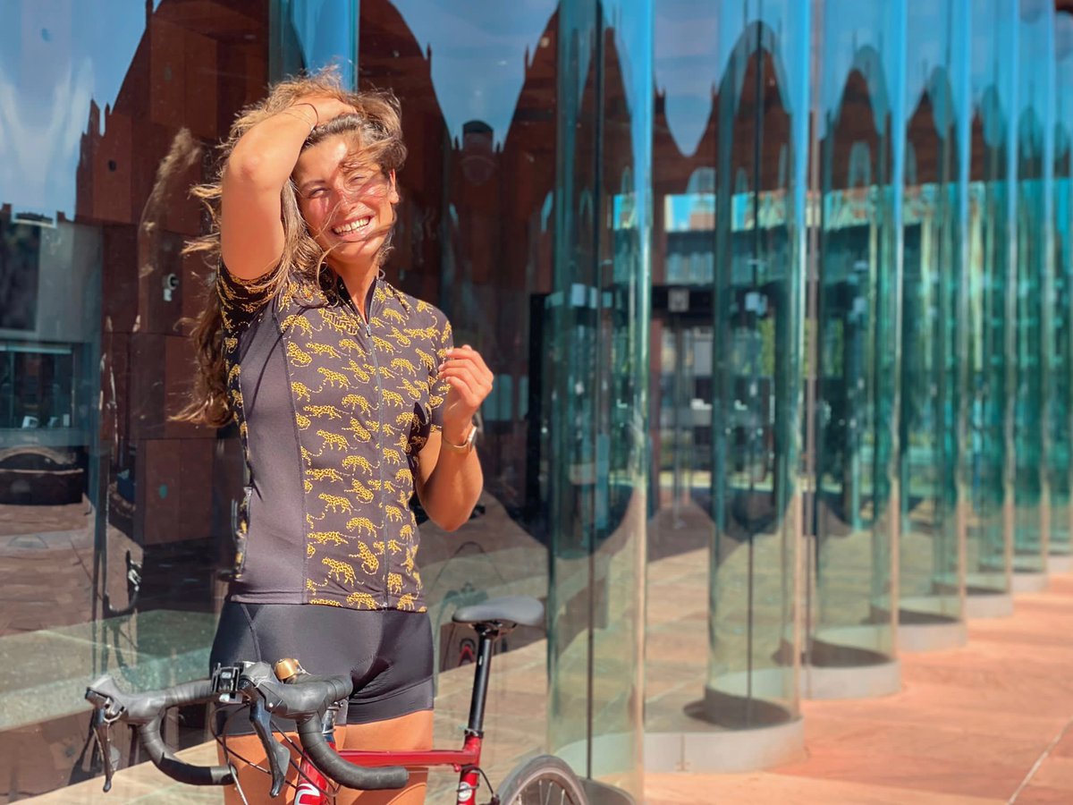 Fem_SoapPR's tweet photo. Ik ben genomineerd voor Miss Flandrienne 2023. Nog tot zondag kan je voor mij stemmen door een mailtje te sturen naar missflandrienne@vwb.be met als onderwerp “Miss Femke”. Eeuwige dank voor u, hopelijk eeuwige roem voor mij 🙏👸🏻 https://t.co/eqyJX2fcV9