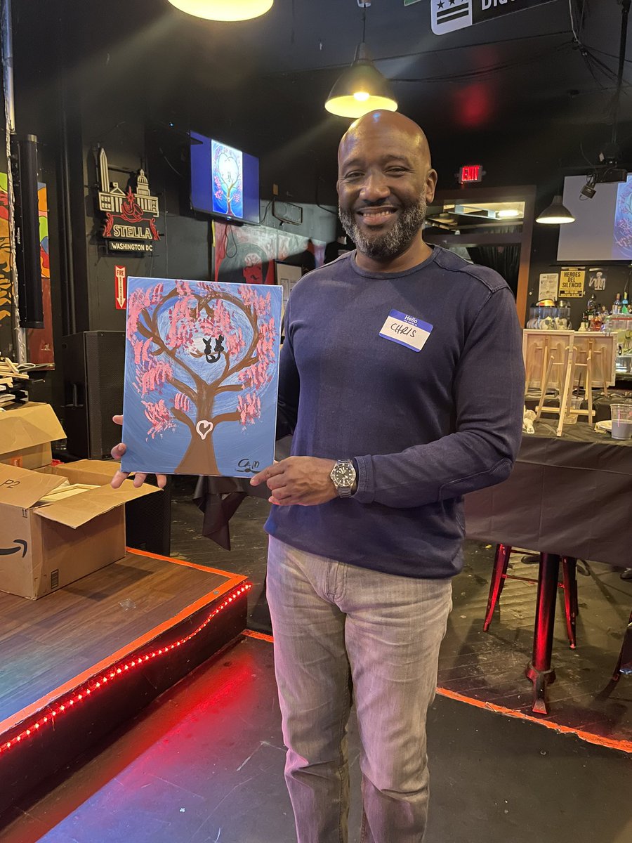 SimpleBandG's tweet photo. Thank you familia for spending your Valentine’s Day with us! #SimpleHomeOfTheArts #BrightwoodStrong #culinaryarts #sip&pain #washingtondc #simplebar #brightwood #uptowndc #uptownmainstreet #pertworth #TacoTuesday https://t.co/SQC6LWVBhA