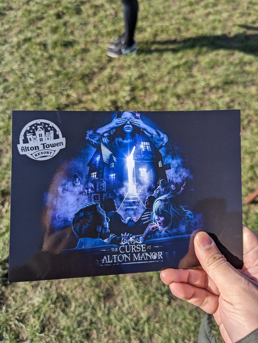 Great pop up by <a href="/SmokingGunPR/">Smoking Gun Agency</a> for <a href="/altontowers/">Alton Towers Resort</a> new 'The Curse At Alton Manor' ride. Genuinely freaked me out! Was too scared to spot any clues 😅