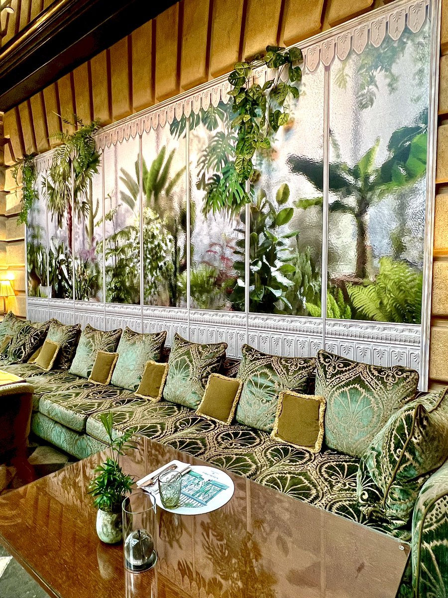lepetitlugourmand (@petitlugourmand) on Twitter photo Le Tea-Time du très chic <a href="/MetropoleMonaco/">Hôtel Métropole MC</a> est le parfait remède des journées hivernales d’une pause gourmande et raffinée Le Jardin d’Hiver est une oasis de chaleur à l’ambiance ouatée où toutes les saisons sont toujours belles et douces #monaco #CotedAzurFrance #chef #luxury Le Tea-Time du très chic <a href="/MetropoleMonaco/">Hôtel Métropole MC</a> est le parfait remède des journées hivernales d’une pause gourmande et raffinée Le Jardin d’Hiver est une oasis de chaleur à l’ambiance ouatée où toutes les saisons sont toujours belles et douces #monaco #CotedAzurFrance #chef #luxury