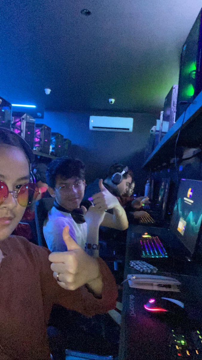 goes to cebu to comp shop,,, v nice :D