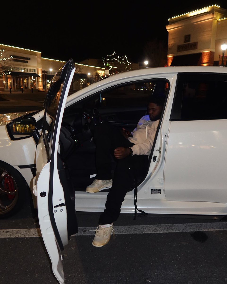 omarrworrell's tweet photo. https://t.co/SHW0FRgb2v