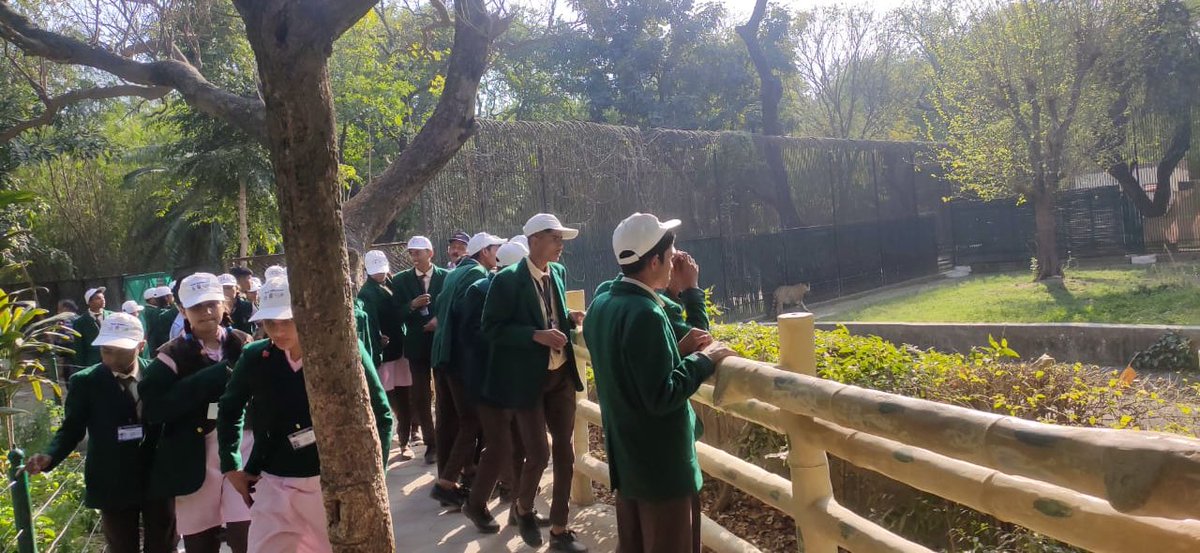 Celebration of #WorldHippoDay with these young minds, where movies were shown on #Hippo, #ProjectCheetah and #MissionLiFE. The #NZP was rehashed with the sound of #VoteForLiFE