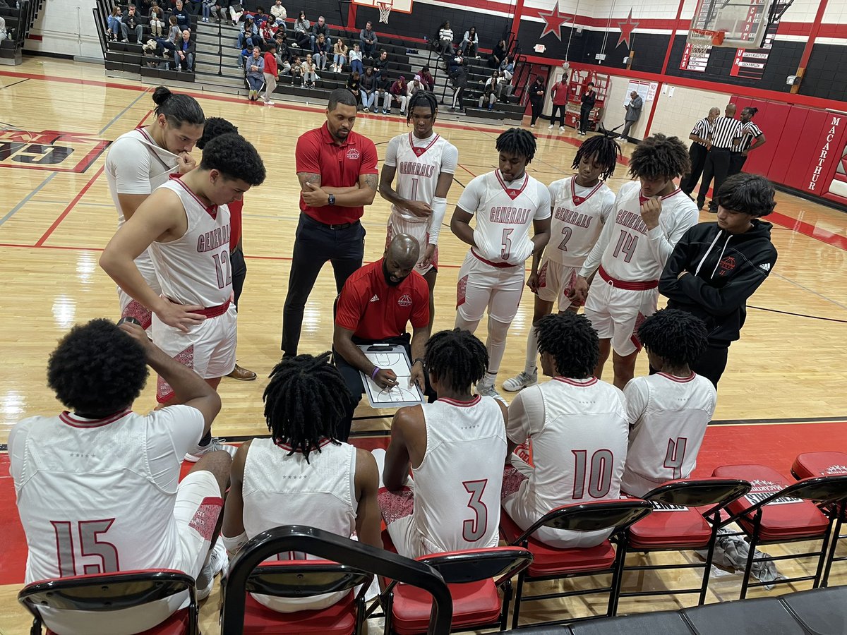 It’s SENIOR night for <a href="/BigMacHoops/">MacArthur Generals Basketball</a>!!! Come on out and show your support for our boys as they take on Aldine in the last game of the regular season! #MPND #playoffbound #letsgoo #GENERALS #classof2023