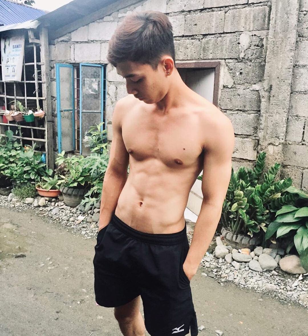 Atong6rerun's tweet photo. #gabobagao https://t.co/8LQYt2wNtb