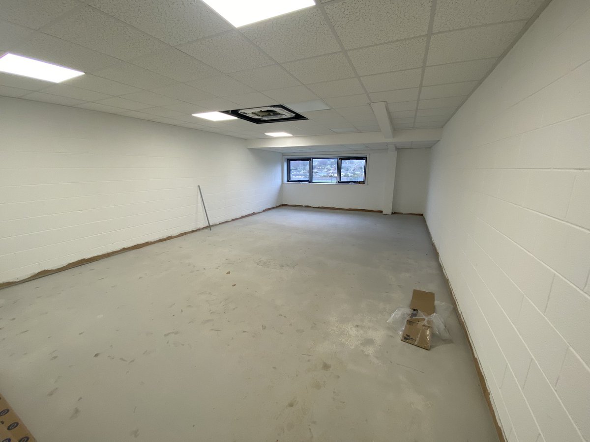 ASFCsportshub's tweet photo. Classrooms being screeded then the floor installed. https://t.co/BsYF7i0uLM