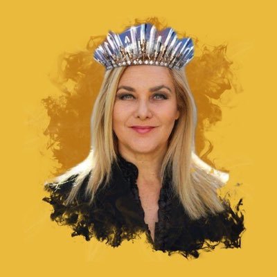Fernand83306359's tweet photo. Hola karolCariola cuando se discute el 6to retiro ah.
Tengo 56 años artritis reumático tengo 2 años sin trabajo.
Quiero todos mis ahorros para invertir en mi futuro gracias.
@KarolCariola 
#SextoRetiro
Cuando los políticos te niegan tus Lucas Chile tiembla de miedo. https://t.co/vGlpNqXxmc