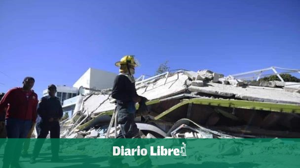 DiarioLibre's tweet photo. ⚖️|#JusticiaDL | Apresan a propietarios de mueblería que se derrumbó en La Vega donde murió empleada

🔗https://t.co/UN5Kh37uyL

#DiarioLibre #Multimuebles #YasirisJoaquín #MP #LaVega https://t.co/KUqQddGxwf