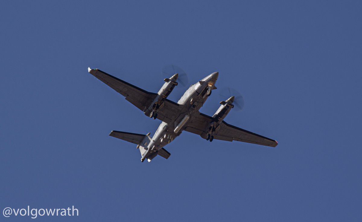 volgowrath's tweet image. 🇺🇸US Army MC-12S-3 EMARSS-V 13-00282 flying as DECOY43
#milair #planespotting #aviation