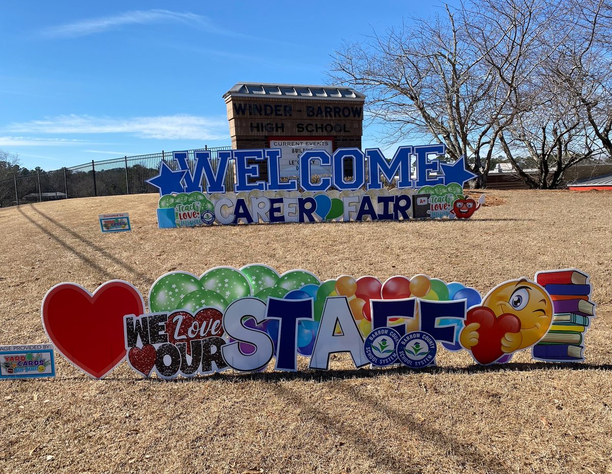 Special thanks to Cindy Petersen @YardCardsForFun.com for this amazing display and dedication to our Barrow Bold School District!