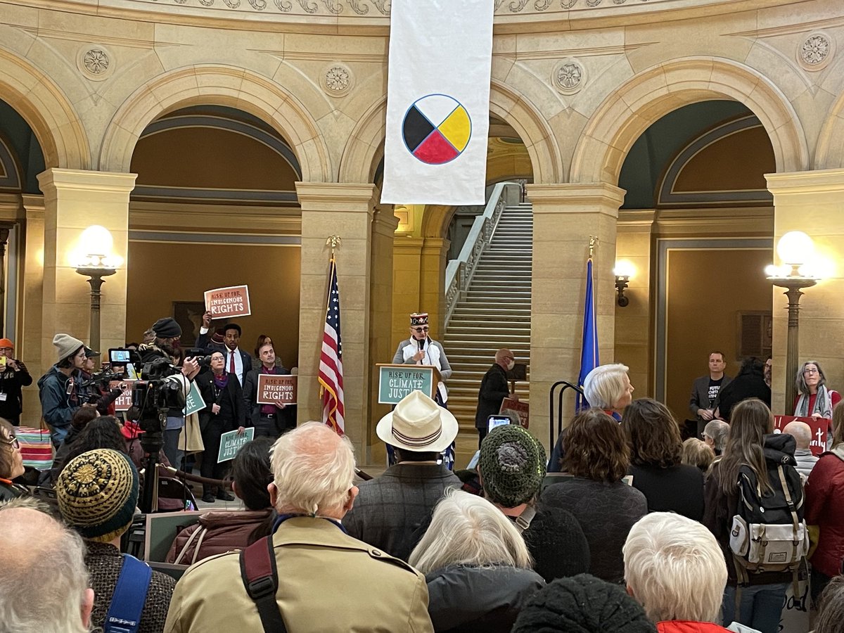 Anishinaabe elder Mary Lyons gathers us at capitol - remember your life is not for sale. We will remember to be the best caretakers of our water, land, and home.

#RiseAndRepair #MNLeg #HonorTheTreaties
⁦@HonorTheEarth⁩