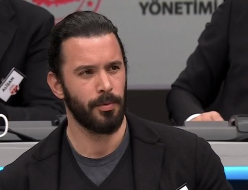 iyiki sen güzel kalpli adam 🙏
#TürkiyetekYürek | #BarışArduç