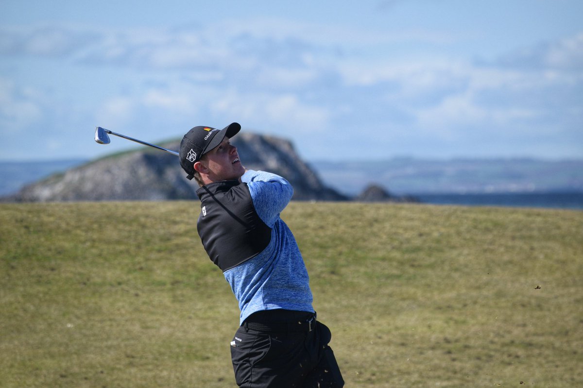 Congratulations to @darrenhowie99 who secured his first professional win today with victory in the La Serena Classic in Spain, on the European Pro Golf Tour! He carded rounds of 68, 74 and 68 to finish the tournament on 6-under, one shot clear of Netherlands golfer Mike Toorop.