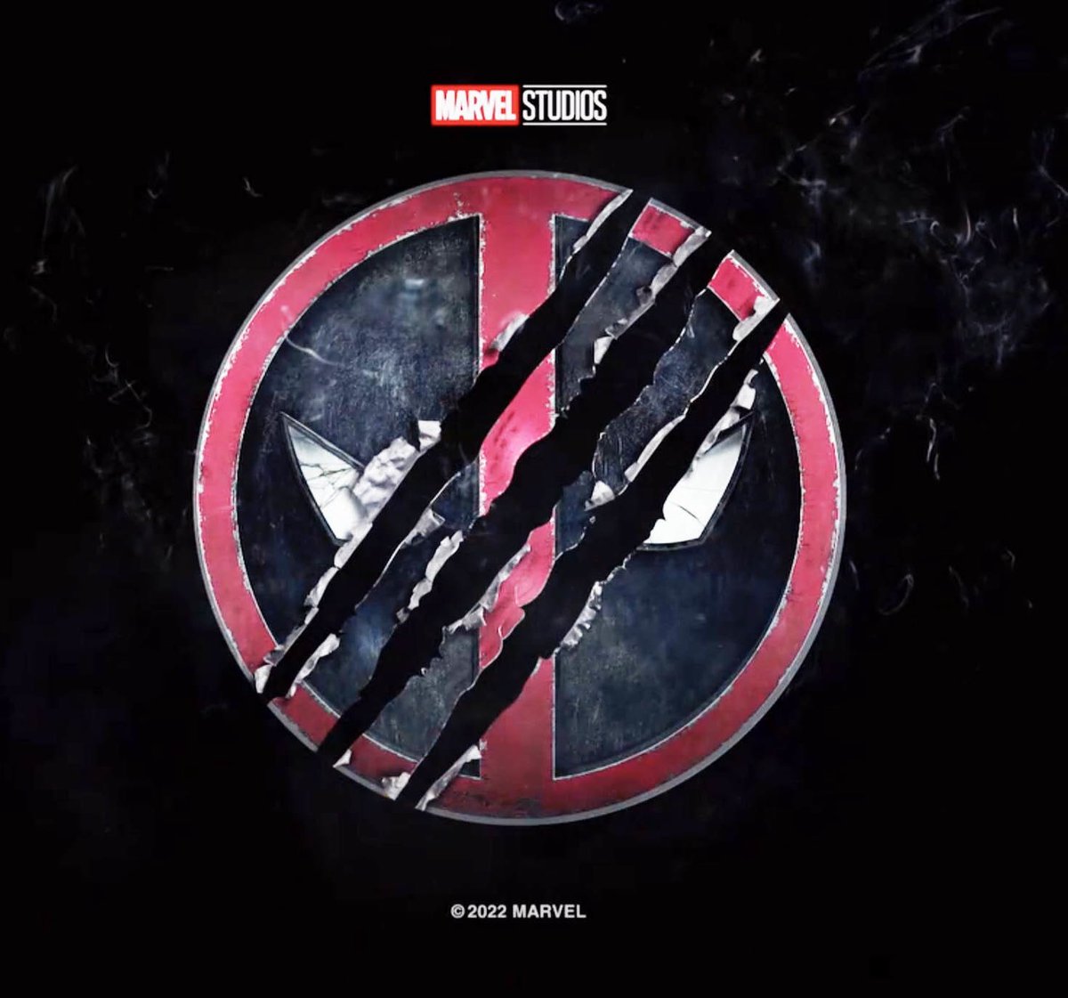 cosmic_marvel's tweet photo. Kevin Feige confirms that #Deadpool3 will be R-rated and teases Hugh Jackman’s return:

“We've got Hugh Jackman coming back for our first Deadpool film within the MCU. To have Hugh come back is incredible.”

(via @EW) https://t.co/7XQDCURZ5c