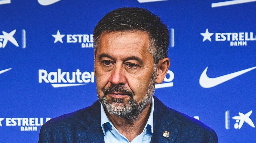 بارتوميو: برشلونة تعاقد مع خدمات تقارير التحكيم عام 2001، لابورتا وجدها عندما وصل في عام 2003، واستم...