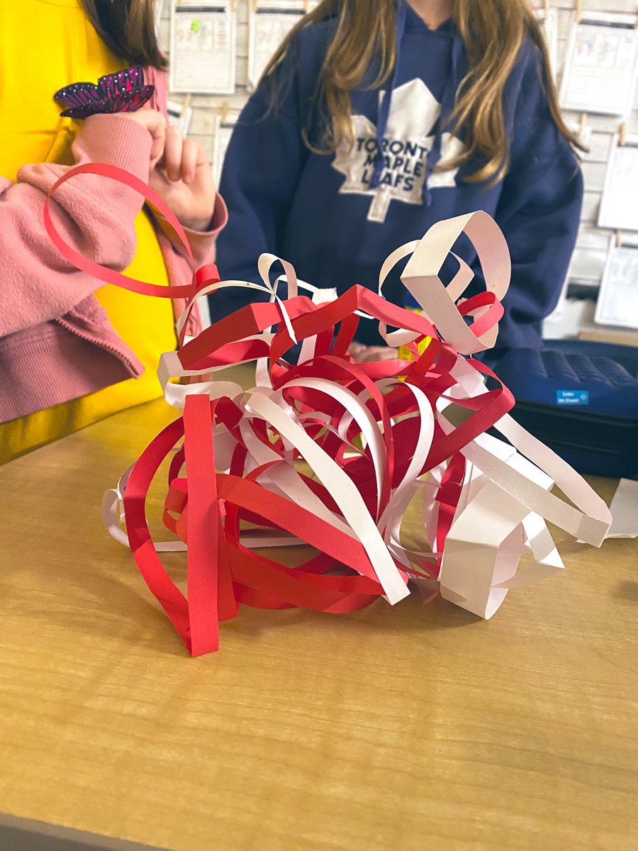 mlle_fsl's tweet photo. Some Valentine’s themed structures students teamed up to create. They received 2 pieces of paper, a pair of ✂️ &amp; a glue stick per group. We voted for the structures we thought were most stable &amp; the highest, with reasons for &amp; against each one. #gr3 #French #STEM #STIM @shcsparis https://t.co/wt0mDyzOLl