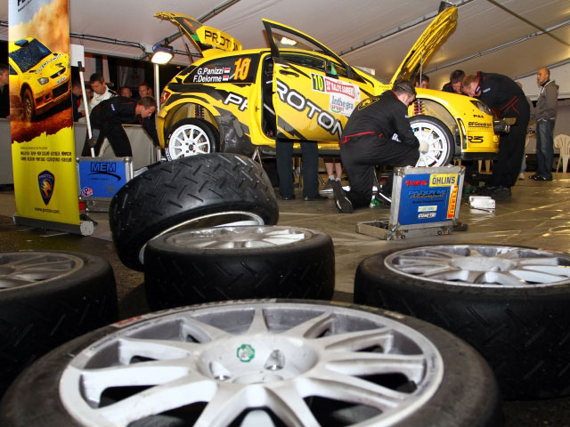 IvorBraiden's tweet photo. @MundoRallyes Official wheels by @SpeedlineCorse #Type2120 WRC spec Tarmac wheel. A few more images !! https://t.co/4aMNVuOkWZ