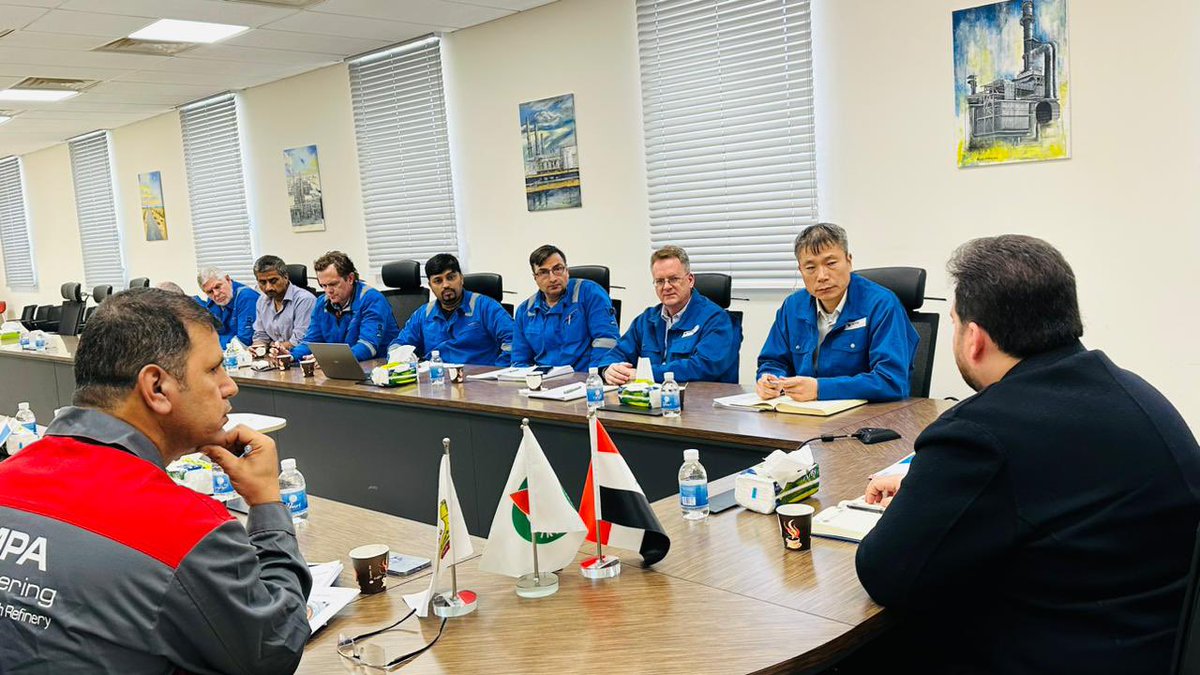 AShatari's tweet photo. Continuity of extensive meetings is of vital importance at this stage of Karbala Refinery project https://t.co/6Gz7vc37KA