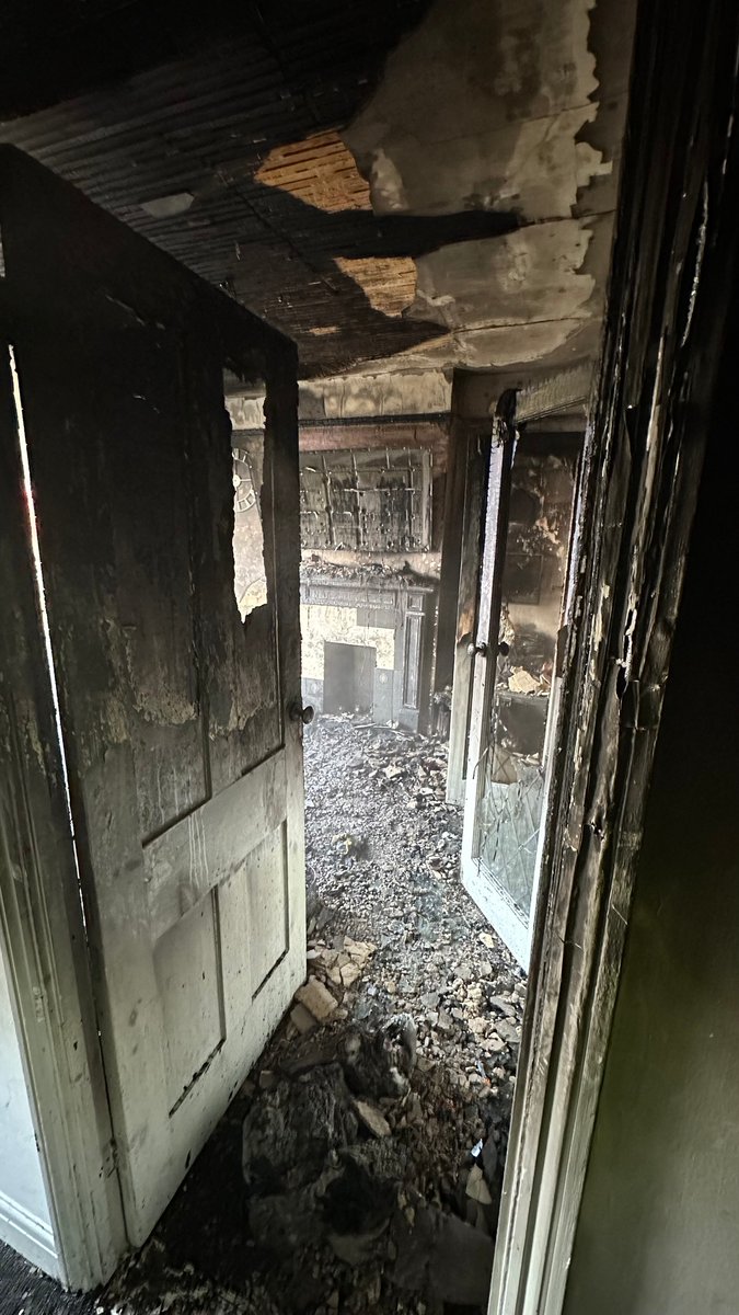 ECFRS's tweet photo. Firefighters are highlighting the importance of acting quickly to get out of the house during a fire after a family of four escaped a house fire in Colchester.

Read more: https://t.co/GDdyQPe4rz https://t.co/DohmV6mtQA