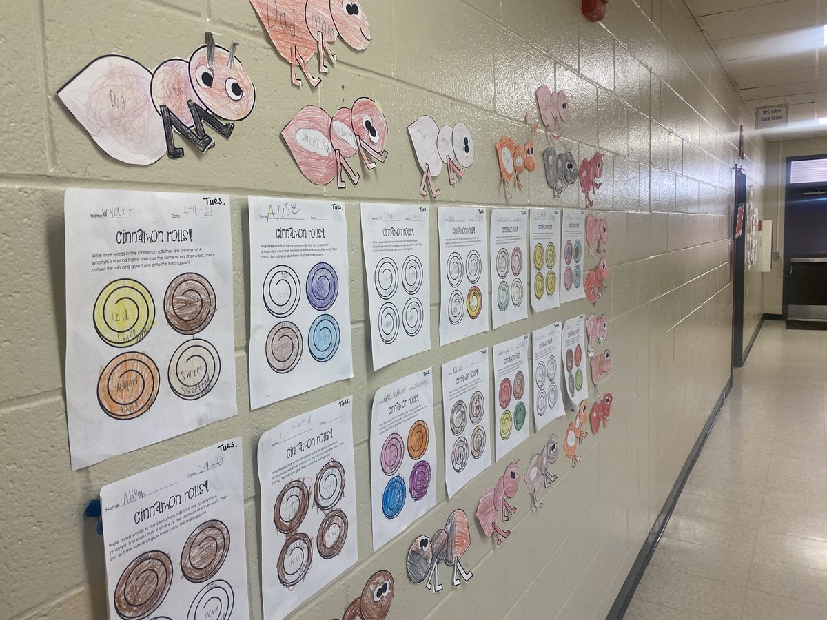 MsHelmENES's tweet photo. Synonym rolls &amp; ANTonyms in 2nd Grade https://t.co/fH4VFiBFcO