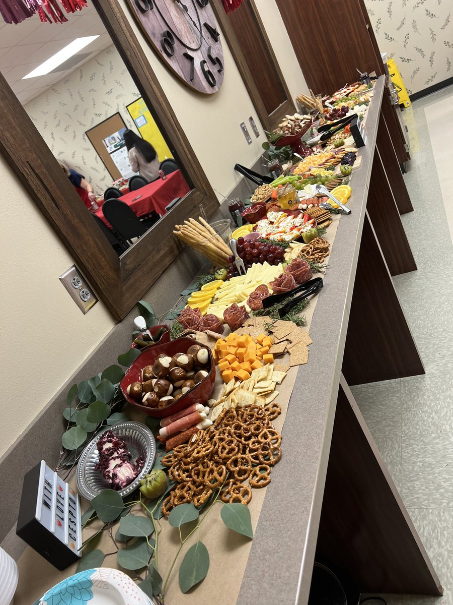 Mrs. Kitchen tweet media