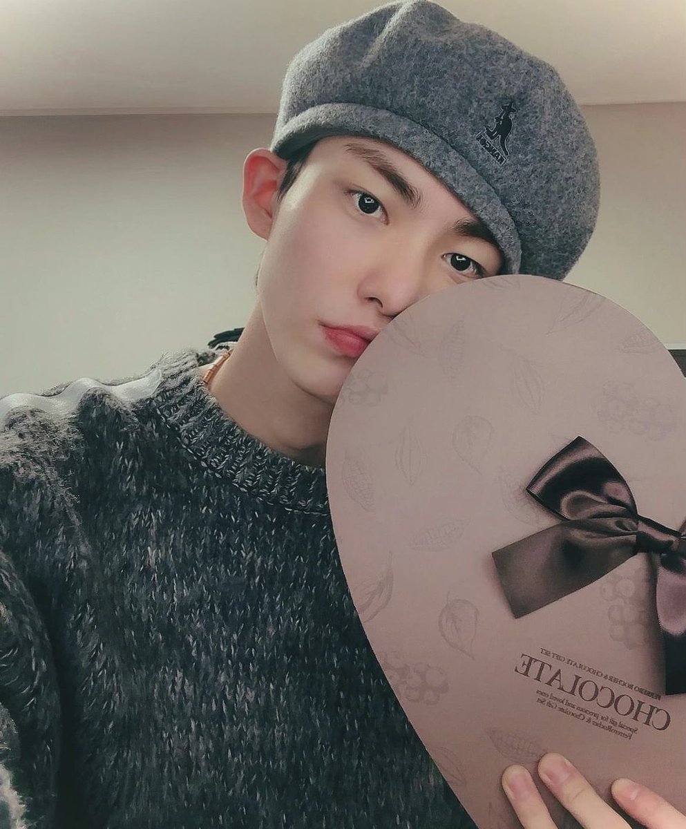 HyunjunHurPeru's tweet photo. [ INSTAGRAM | 150223] Actualización de nuestro querido #hyunjunhur. https://t.co/uzNtYKQzNi