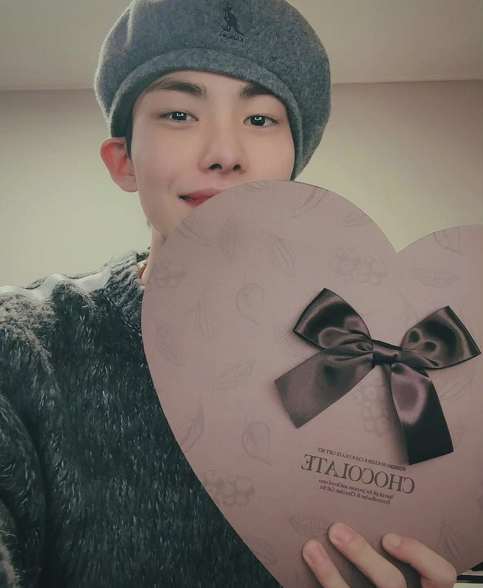 HyunjunHurPeru's tweet photo. [ INSTAGRAM | 150223] Actualización de nuestro querido #hyunjunhur. https://t.co/uzNtYKQzNi