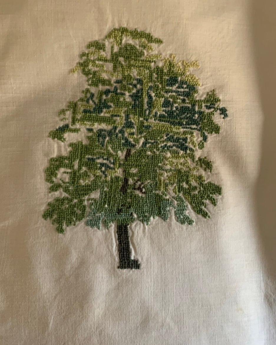 Gisela Amat Castany  γισελα tweet media