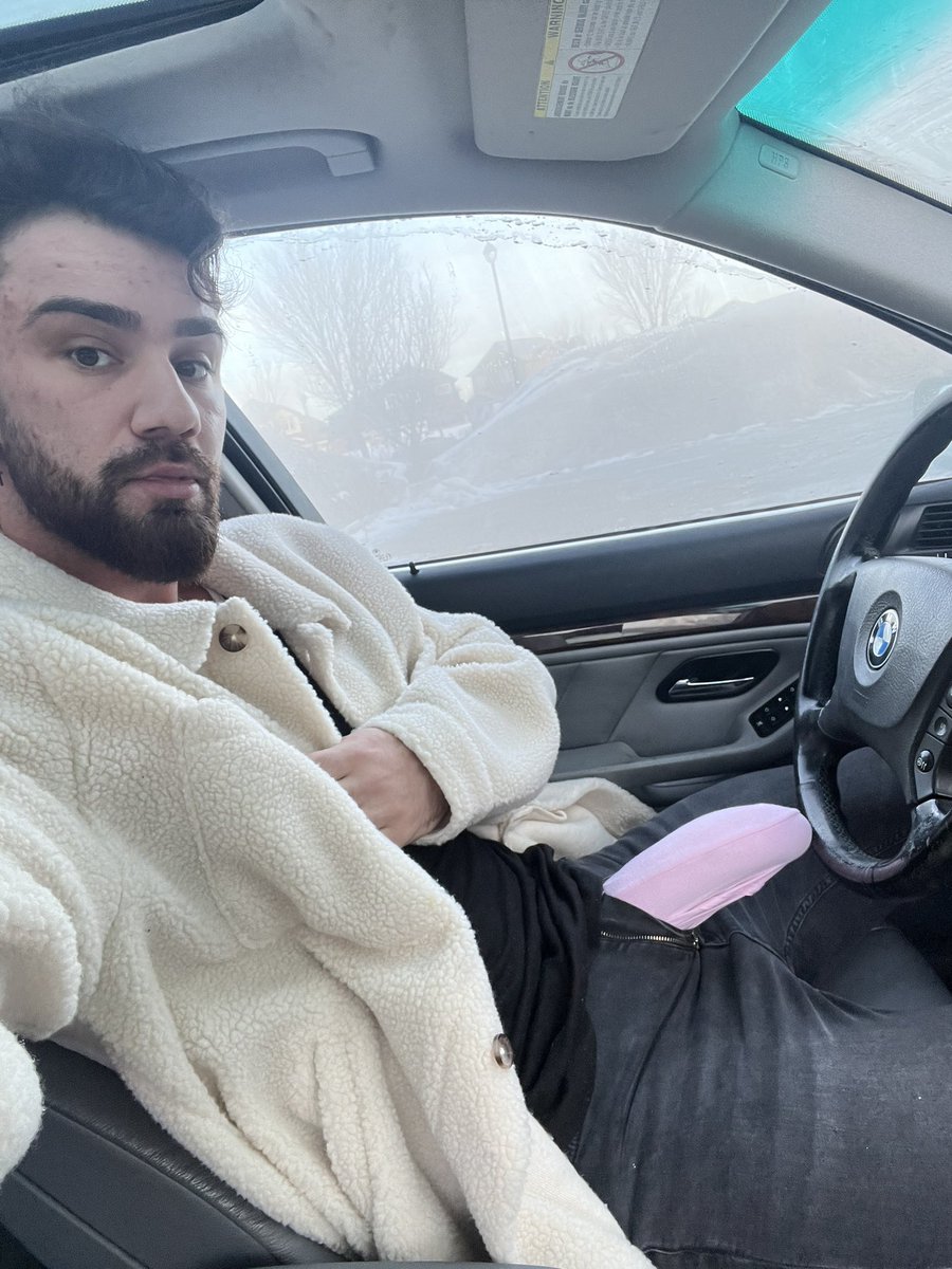 Join me for cardio in my bed after 😏. skylerflexes Profile Picture. 