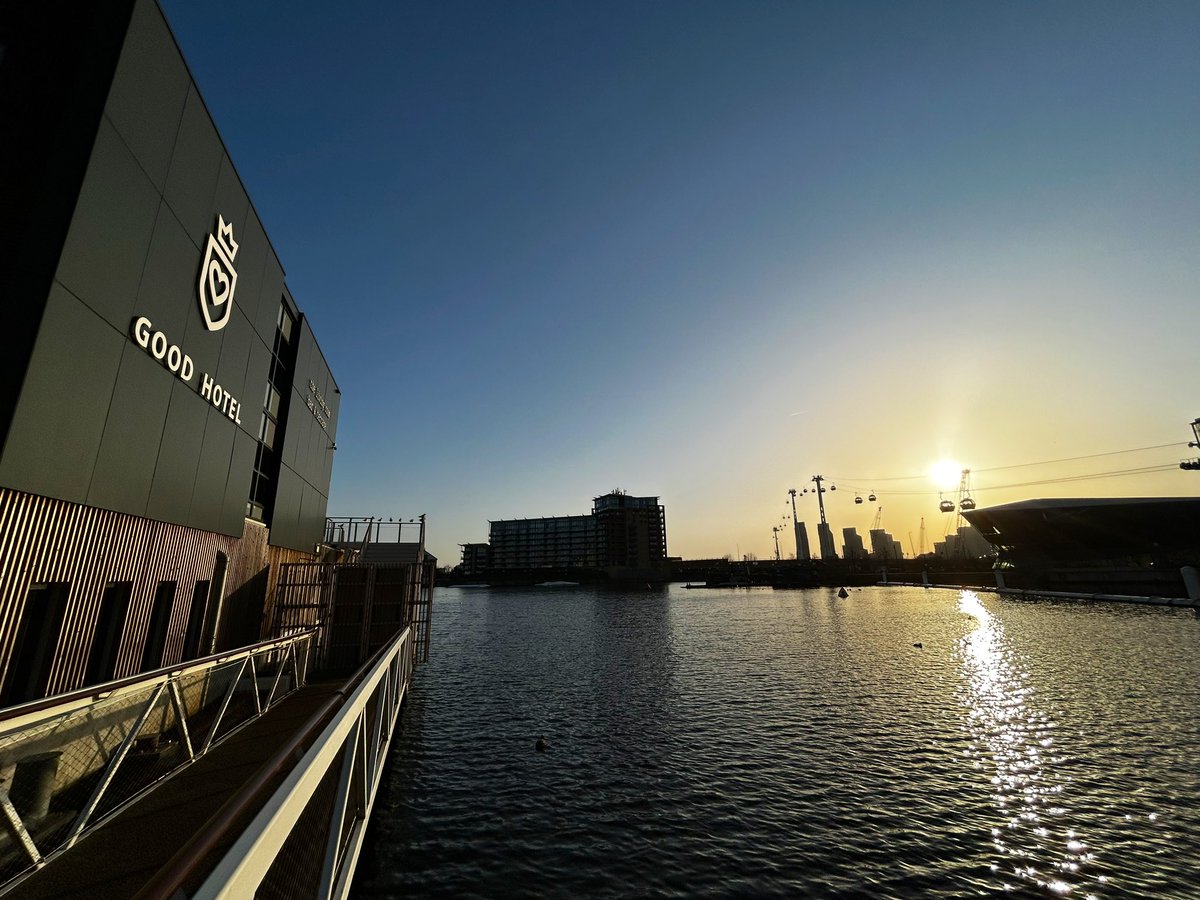 Neil Cole tweet media