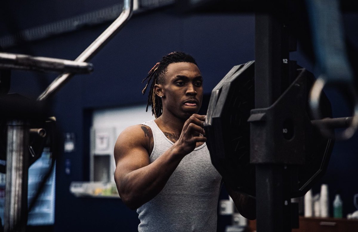 DaB1ggest__'s tweet photo. 🏋🏾‍♂️‼️ https://t.co/3lDXZ1NI79